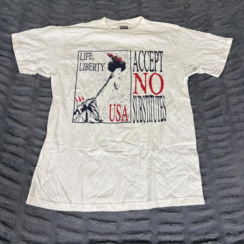 Vintage 90s Tultex USA Life Liberty Accept No Substitutes Graphic T-Shirt Medium